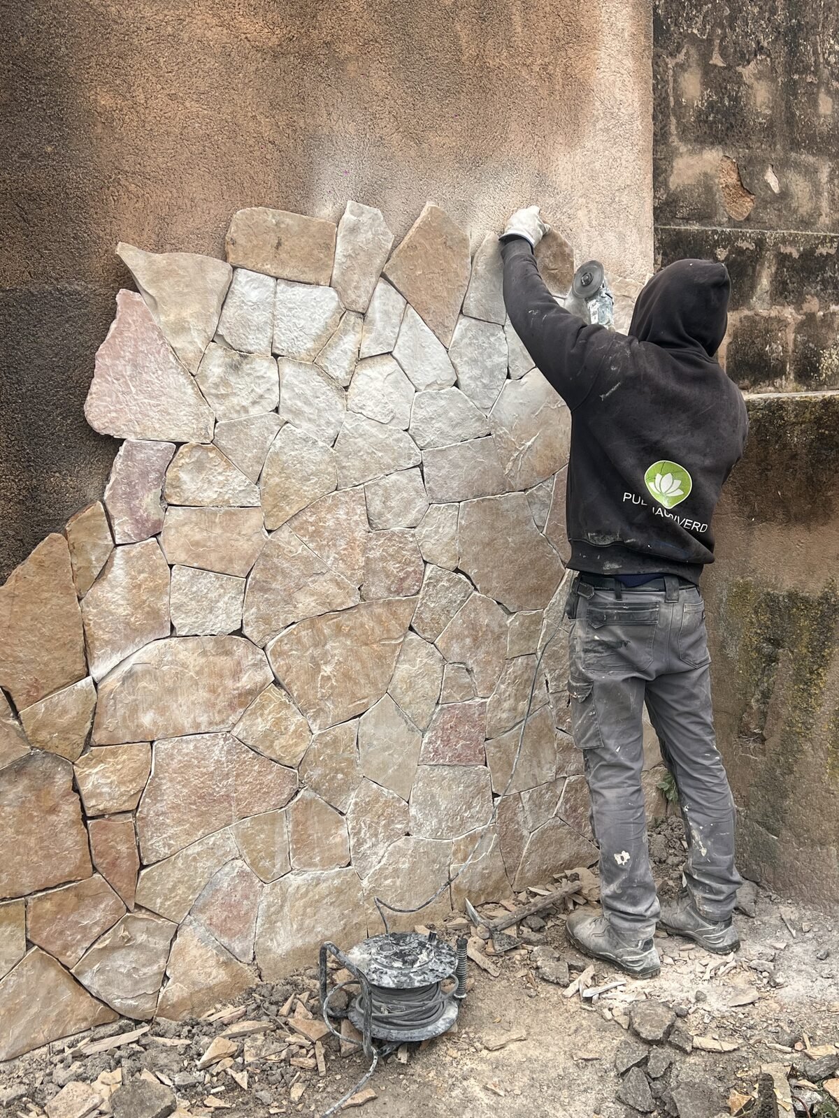 Instalación de piedra natural
